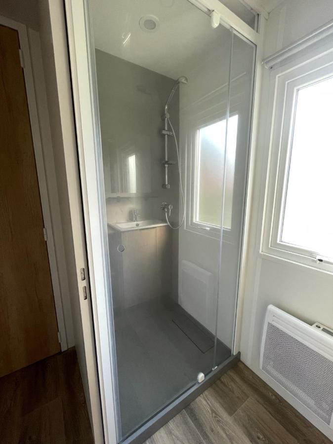 Vesna Mobil Home Canet-en-Roussillon Eksteriør bilde
